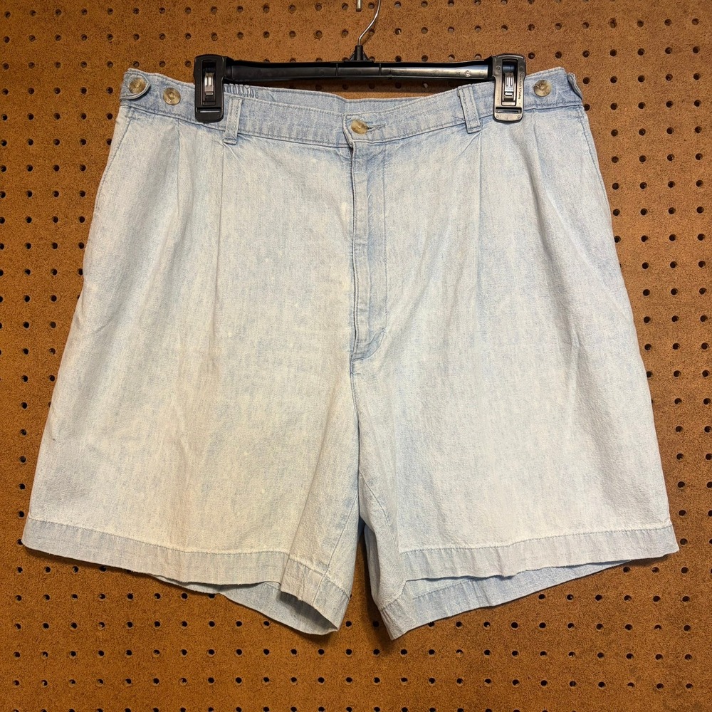 Savane Soft Wash Vintage 90s High Waisted Pleated Denim Shorts Light Blue Cotton
